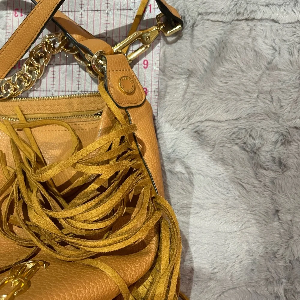 Tasseled Bag & 3 Handle Options - Picture 16 of 17